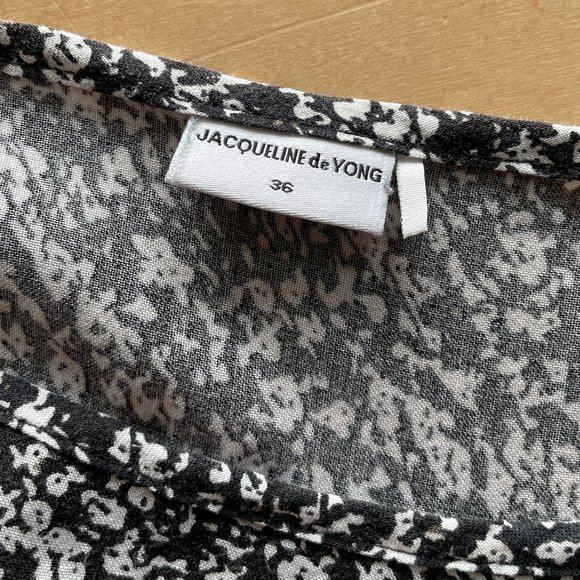 Jacqueline de Yong - Tiered Swing Dress - Picture 6 of 10